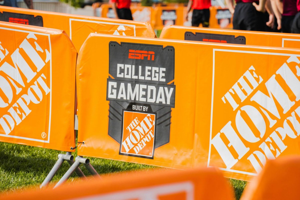 College Football Playoffs-What's Wrong With It? Who Will Win?